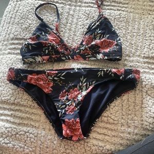 Swim suit